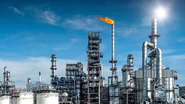 Petrochemical Refining Systems Essential Insights for Engineers and Industry Professionals