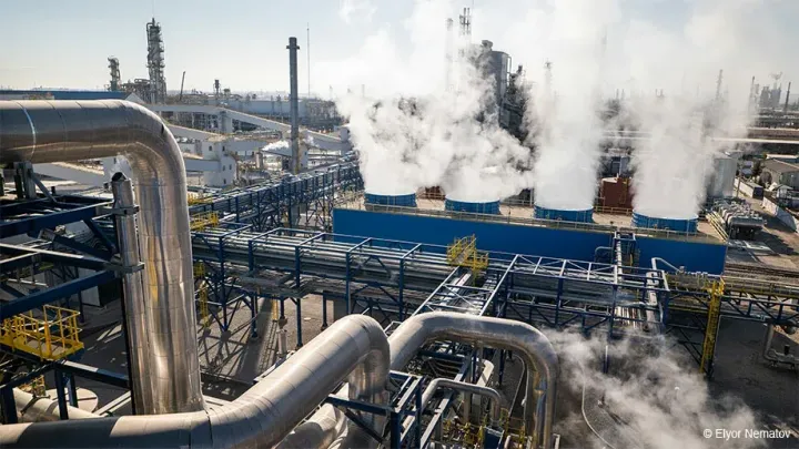 Nitric Acid Manufacturers Complete Guide to Industrial Production and Chemical Applications