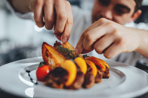 Understanding Commercial Cooking Equipment: What Businesses Need to Know